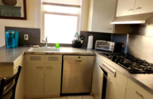 Cozy 1 Bed by the Lake park - Foto 4