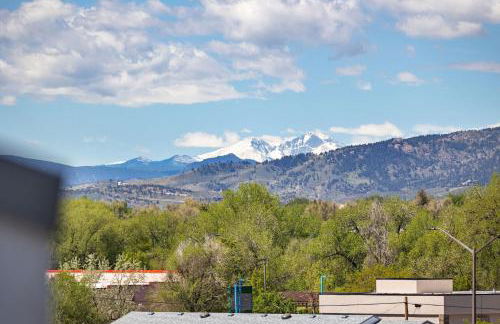 Elegant Townhome Near Old Town, Breweries and River! - Foto 74