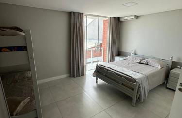 Apartamento Frente Mar em Porto Belo - Foto 31