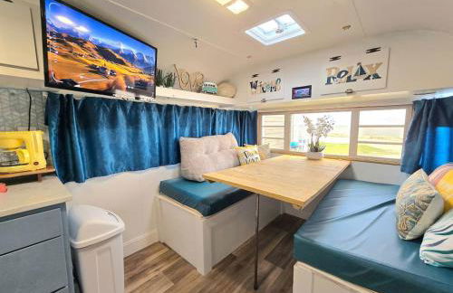 Waterfront Escape - Margie 1974 Silver Streak - Foto 2