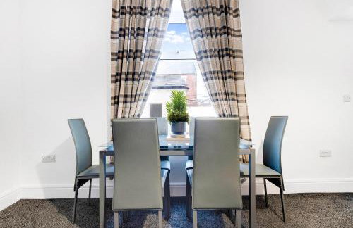 NEW! 4BR in Stanley - Foto 39