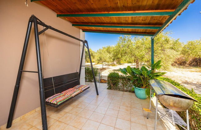 Villa Dimitris Large Private Pool Walk to Beach Sea Views A C Wifi Car Not Required Eco-frien - 1923 - Foto 52