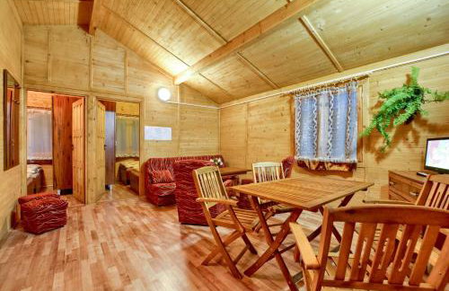 Ośrodek Wypoczynkowy "Puszczyk" Wolnostojące Domki z Bali - Foto 12