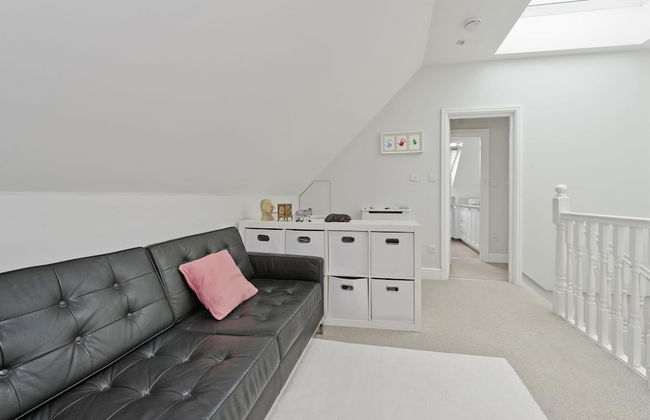 Spacious 7 Bedroom Family Home Barnes - Foto 29