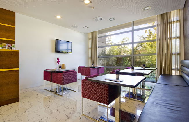 Eurostars Oporto - Foto 2