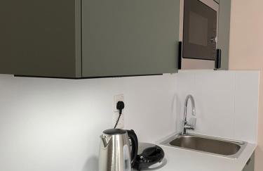 The Lily Aparts - Photo 7