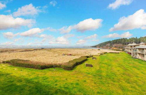 Oceanview condo steps from Moclips Beach dunes. - Foto 17