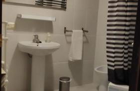 Apartamentos GO - Tordesillas House - Photo 12