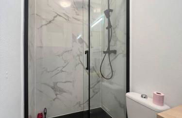 Le Castelet - Paisible T2 proche métro - Foto 14