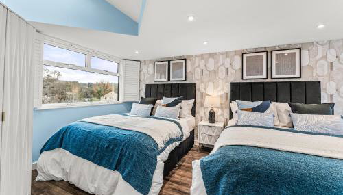 Elegant Retreat in Cheltenham - Garden & Parking Included - Foto 3