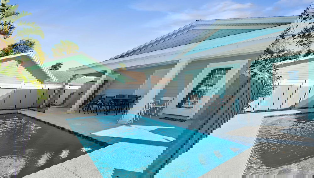 Beach Home w Heated Pool Free Golf Cart - Foto 1, Habitación