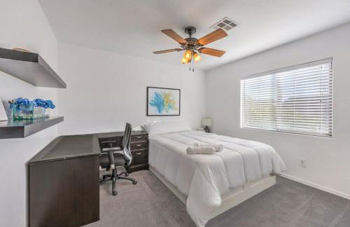 Spacious 5BR Modern Luxury Villa in Vegas - Foto 28