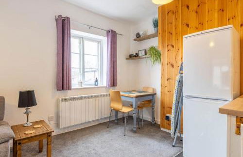 Charming Historic Stay - Cosy Flat with parking - Foto 9