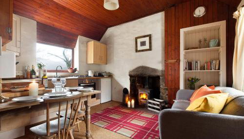 Sawmill Cottage - Photo 3