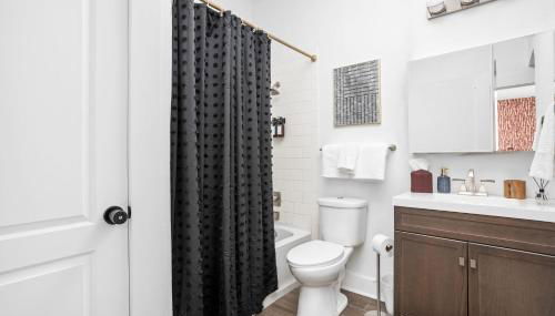 Beautiful House near downtown and fountain square 4BD BBQ Games FirePit - Foto 5