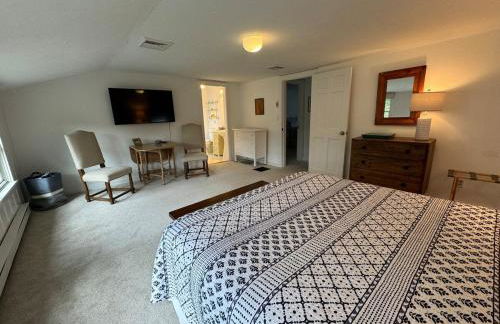 Adorable Oak Bluffs Cottage - Foto 17