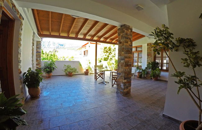 Tarsanas Apartments - Photo 19