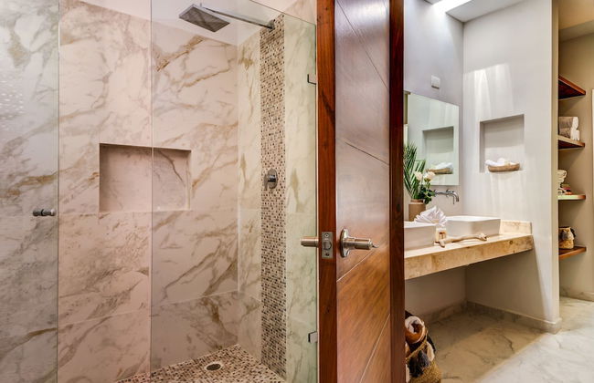 Casa Sieva 4 BDRM luxury villa sleeps 8 - Photo 25