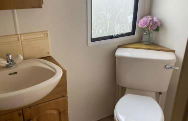 Lovely 2 bedroomed Caravan on Edwards Towyn - Foto 7