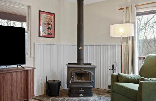 Mountain Retreat by Berkeley Springs wRiver Access - Foto 12