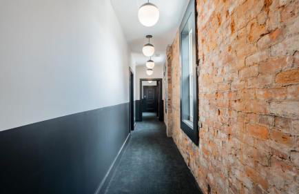 Pickle Factory Hotel - 1BR Beside New Distillery! - Foto 46