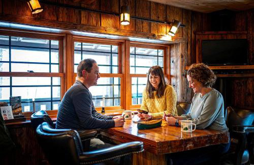 Tree House Rental Ideal for a Unique Getaway near Lake Sunapee in New Hampshire - Foto 9