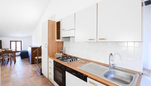 Awesome Apartment In Armenzano - Foto 5