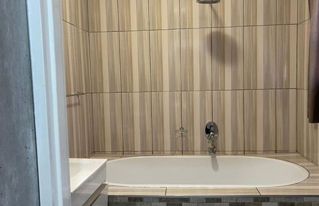 Lovely 3 bed in Selborne Park With Pool - 2234 - Foto 16