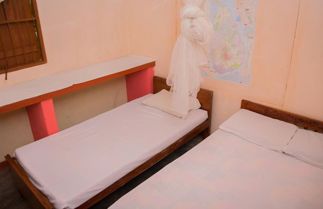 Nilaveli Beach Inn - Photo 6