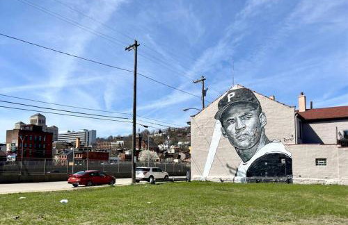 Unique Artsy 2 Bdrm Apt 1.5 mi from Downtown - Foto 59