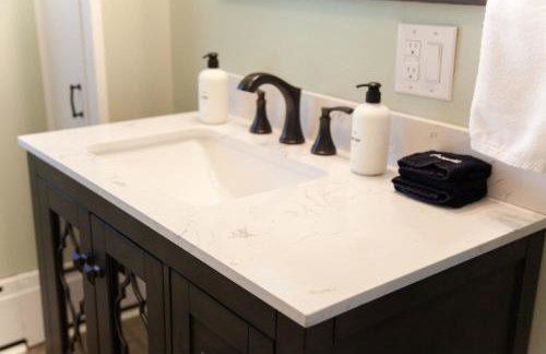 The Homestead Historic Charm & Big Backyard - Foto 29