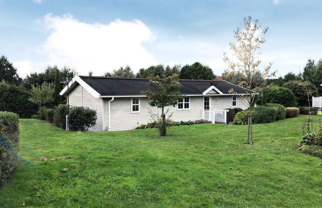 Holiday Lettings Beech Lodge - Stunning 6-bed King - Foto 37