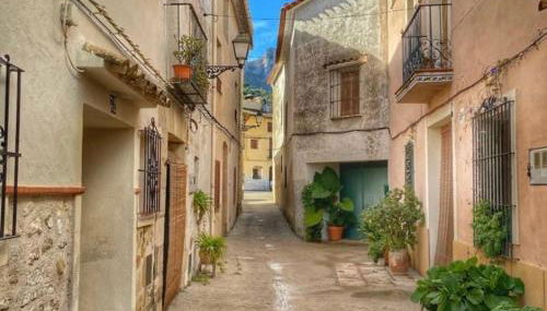CASA LOLA Naturaleza, Montañas y Piscina Compartida De Pueblo - Foto 5