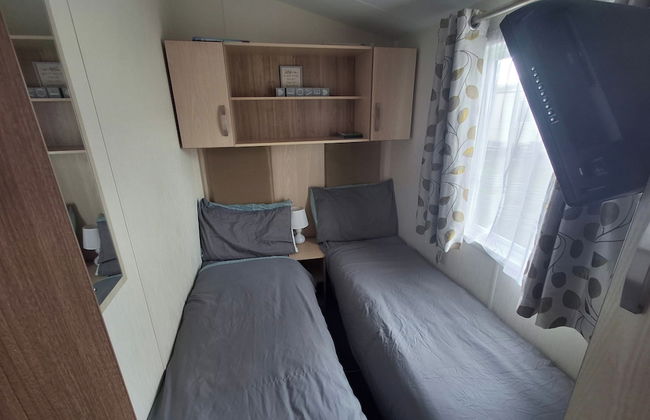 3-bed Caravan - Sleeps 8 - Pool - Foto 5