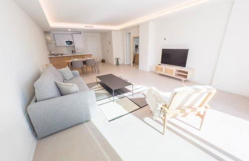 Bajo con Jardín en la Milla de Oro - Foto 19