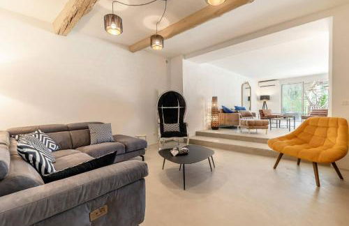 LOasis de Gordes Provence Pool Villa Retreat - Photo 9