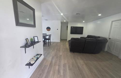 Delray Beach Sunshine - 5 minutes from beach! - Foto 3