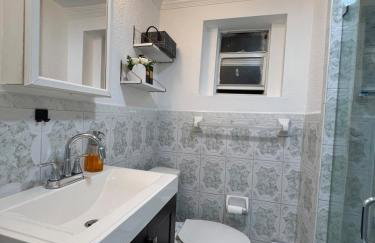 AMIRI Hollywood 5 mins from Hard Rock Stadium & The Guitar - Foto 67