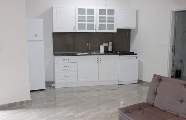 Capo Calaberno Aparts - Photo 27