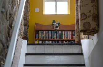 The Fireman's House, Lowe's Mill Cottages at Torr Vale Mill - Foto 6