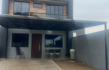 Sobrado confortavel e central - Foto 26