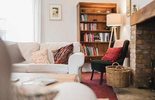 Charming Cotswolds Retreat in the Heart of Dursley - Foto 6