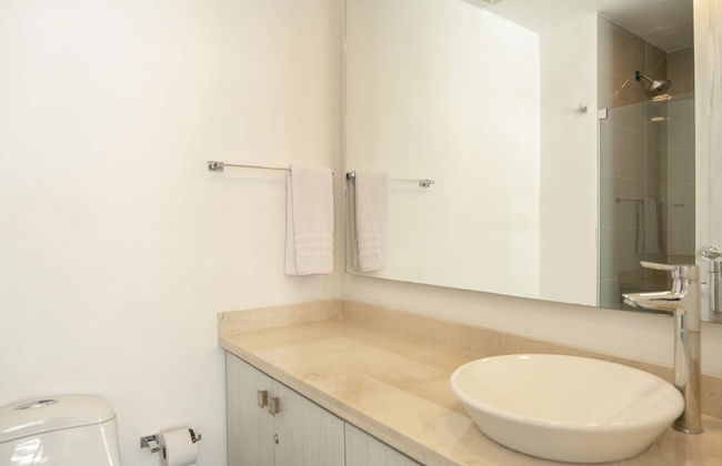 w Comfy 2BR w Ocean View and Pool in CTG - Foto 24