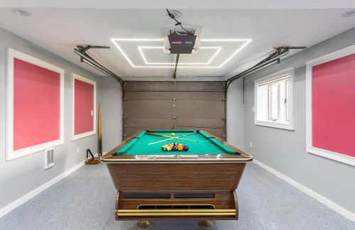 The Woodland Escape Pool Table Fire Pit 4 BD - Foto 2