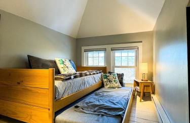 CRAFTSMAN UPSTAIRS with impressive attic! - Foto 16