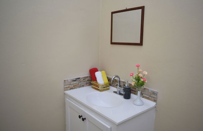 Justinn Apartments - Foto 25