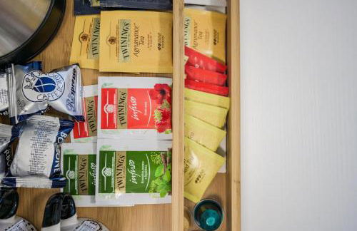 College Suites - Photo 30