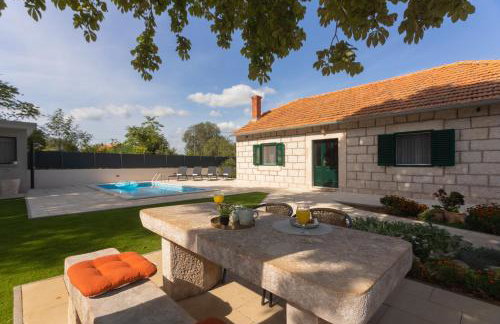 Experience VILLAGE LIFE - Jokini Dvori with private pool - Foto 4