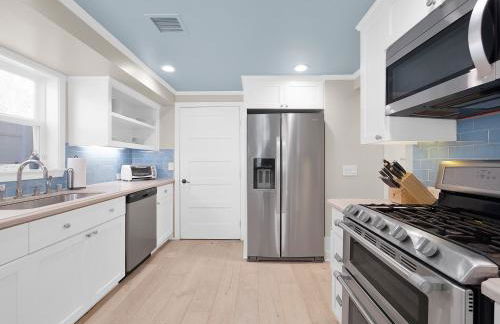 Kennebeck Oasis - Private Patio, Steps 2 Sand & AC - Foto 10