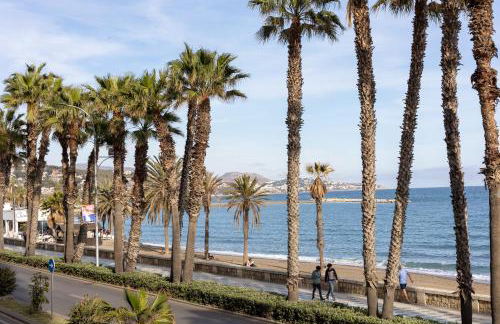 Malaga Center Flat Beach & Terrace - Photo 32